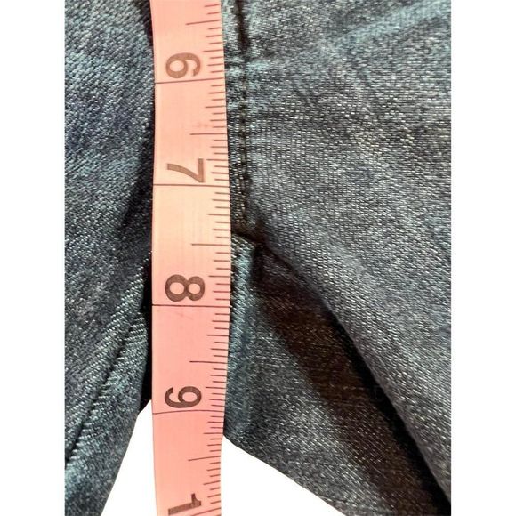 White House Black Market Slim Leg Blue Jeans. Medium Wash. Size 0S - Picture 8 of 14